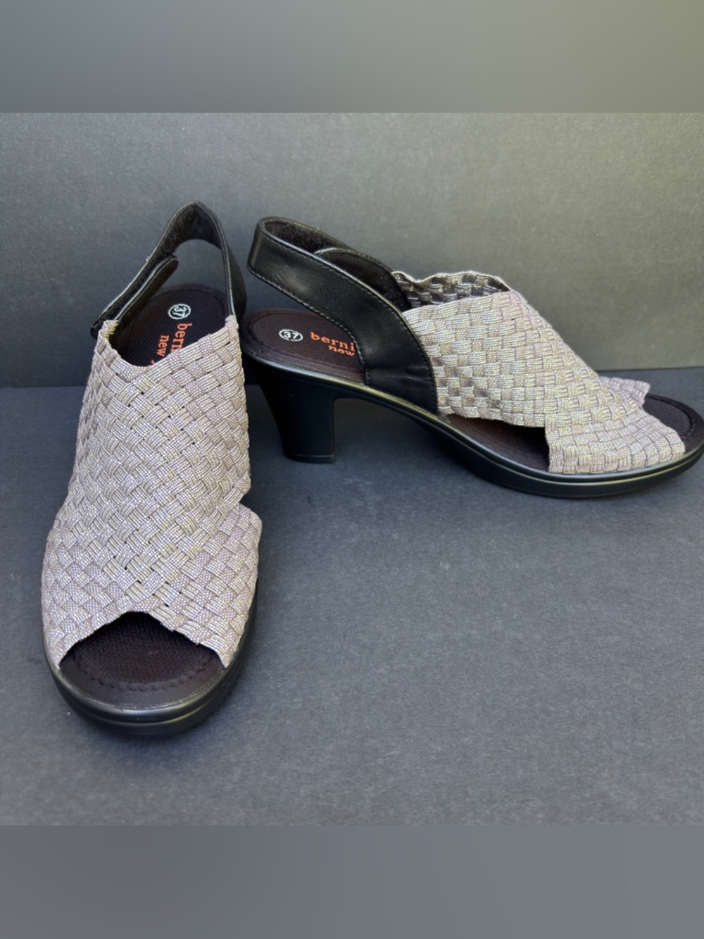 Bernie Mev Beatrice Silver Woven Slingback Pump’s Peep Toe US 6, UK 37
